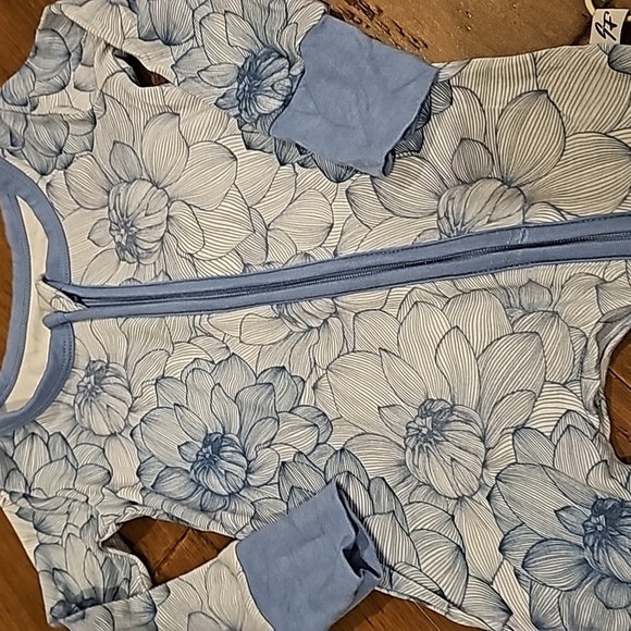 Delighted Double Zipper Romper - Picture 2 of 2